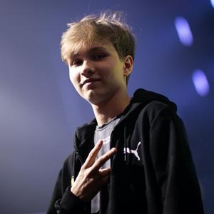 足资源匮乏 足资源匮乏