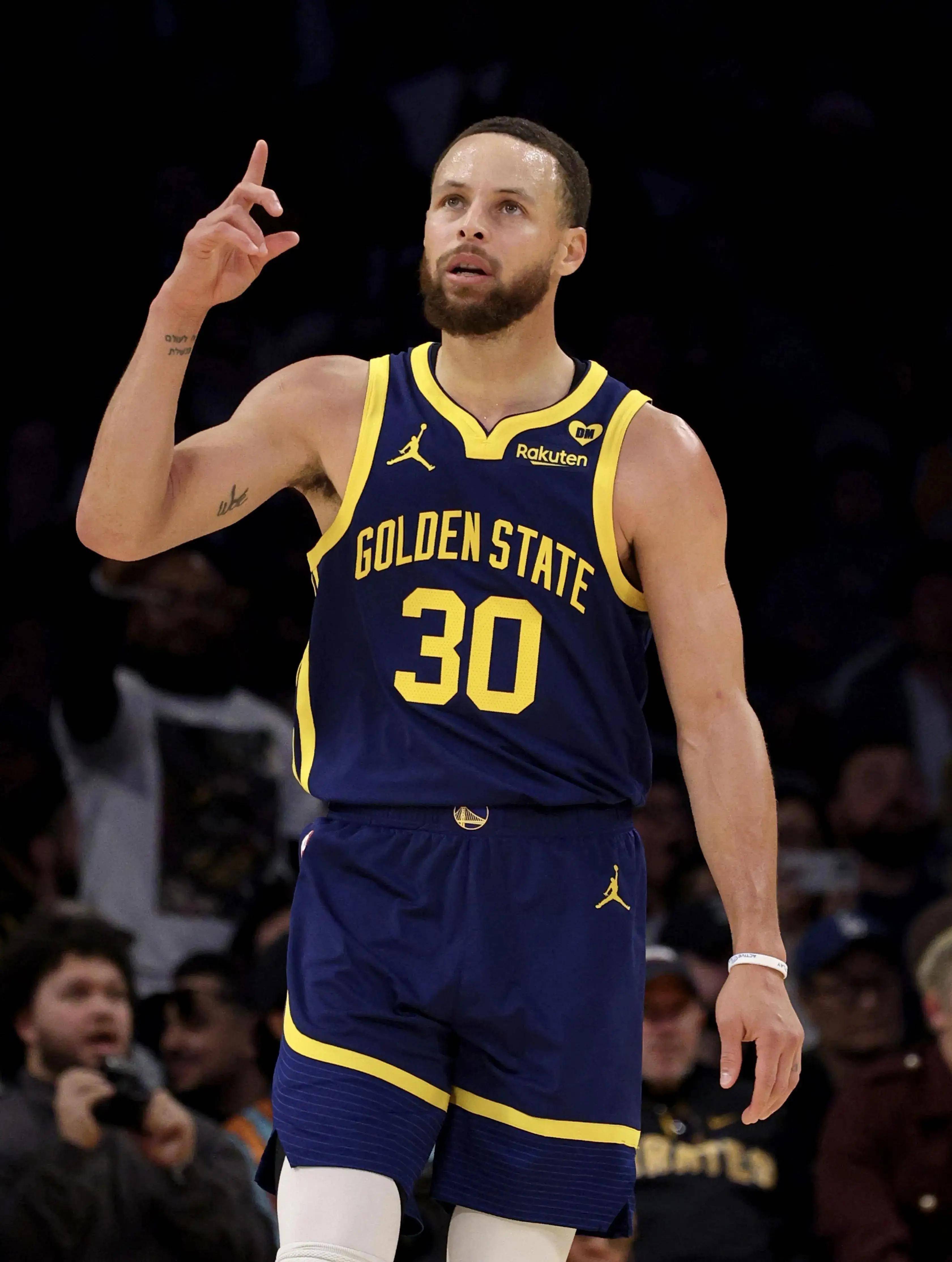 屡创佳绩的 屡创佳绩的